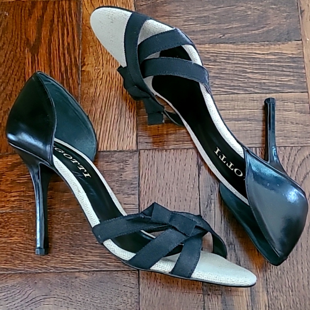 Vigotti Black Heels Size 10